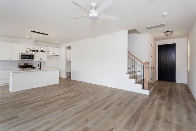 1266 Oakmont Villas Drive, Houston, TX 77091