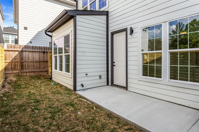 1266 Oakmont Villas Drive, Houston, TX 77091