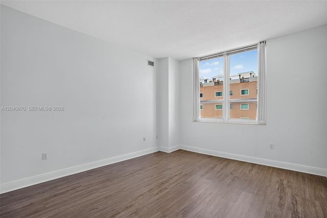 3232 SW 22nd Terrace 601, Miami, FL 33145