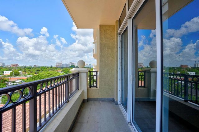 3232 SW 22nd Terrace 601, Miami, FL 33145