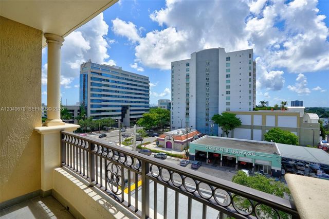 3232 SW 22nd Terrace 601, Miami, FL 33145