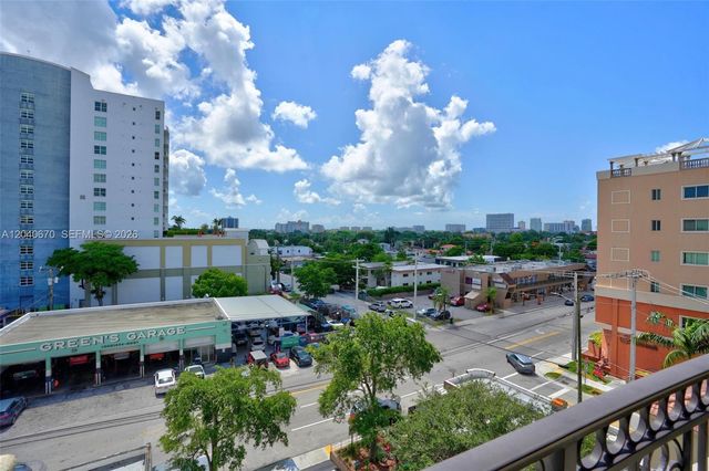 3232 SW 22nd Terrace 601, Miami, FL 33145
