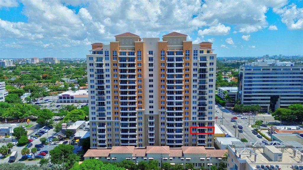 3232 SW 22nd Terrace 601, Miami, FL 33145
