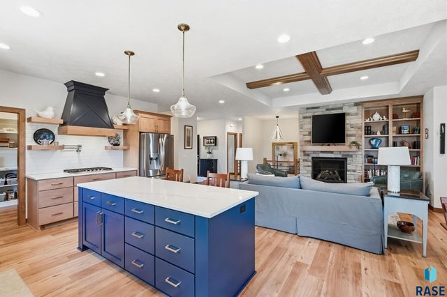 112 N Piper Dr Drive, Sioux Falls, SD 57110