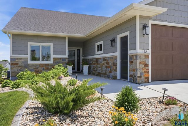 112 N Piper Dr Drive, Sioux Falls, SD 57110