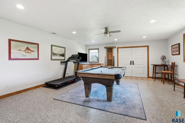 112 N Piper Dr Drive, Sioux Falls, SD 57110