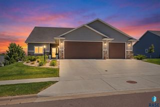 112 N Piper Dr Drive, Sioux Falls, SD 57110