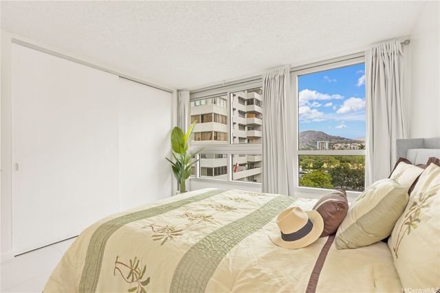 2421 Tusitala Street 602, Honolulu, HI 96815