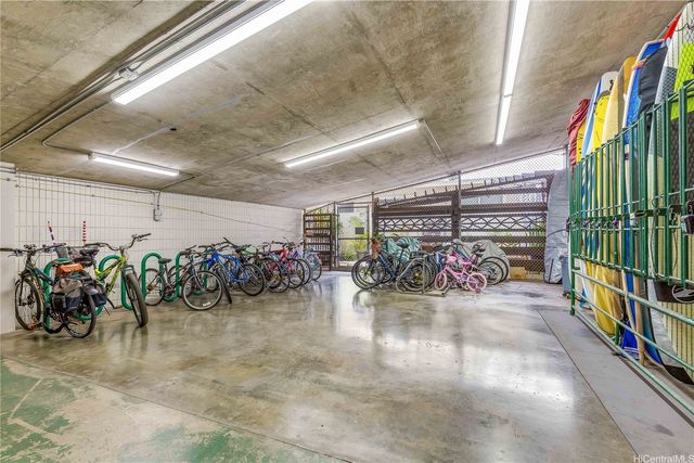 2421 Tusitala Street 602, Honolulu, HI 96815