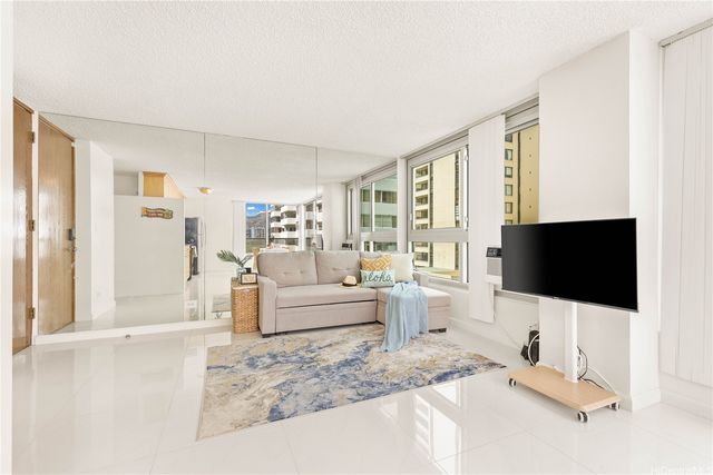 2421 Tusitala Street 602, Honolulu, HI 96815