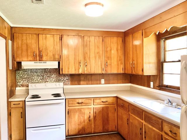 203 Massee Drive, Dothan, AL 36301