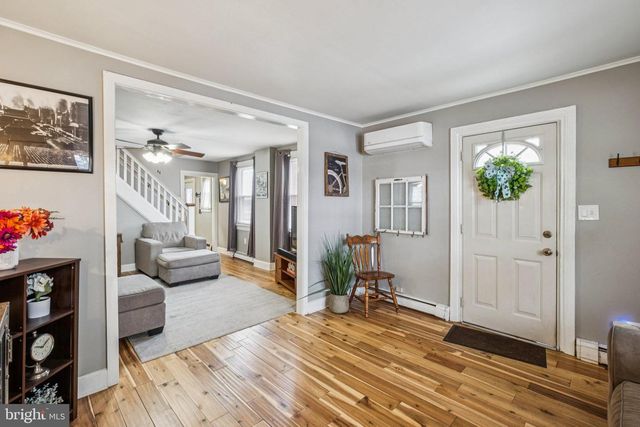 916 CEDAR ST, Bristol, PA 19007
