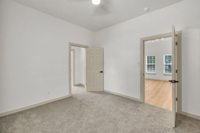 514 S Broadway Avenue, Coweta, OK 74429