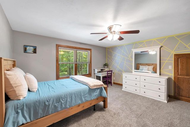 2274 CATHEDRAL FOREST DRIVE, Suamico, WI 54313