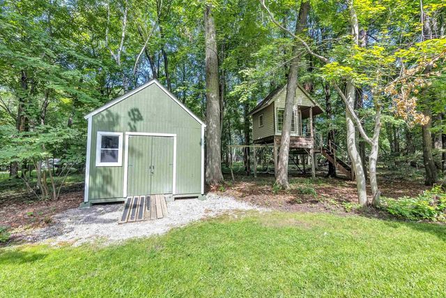 2274 CATHEDRAL FOREST DRIVE, Suamico, WI 54313