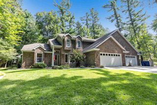 2274 CATHEDRAL FOREST DRIVE, Suamico, WI 54313
