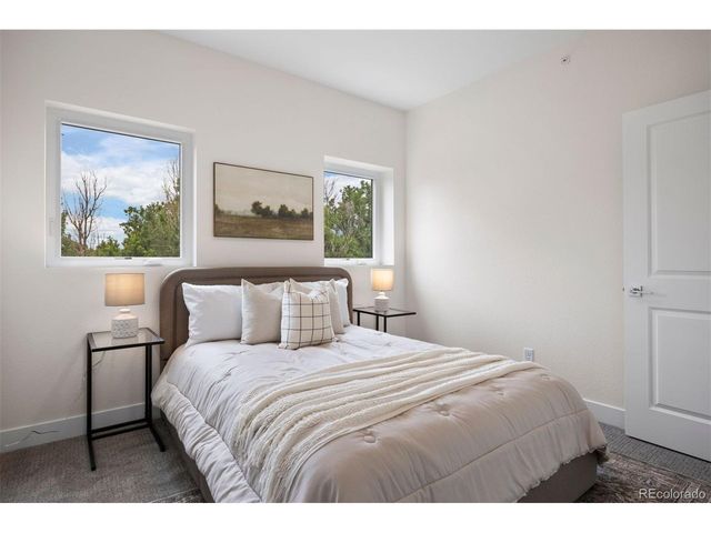8408 W 52nd Ave, Arvada, CO 80002