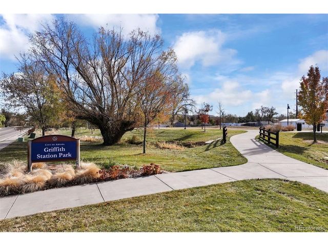 8408 W 52nd Ave, Arvada, CO 80002
