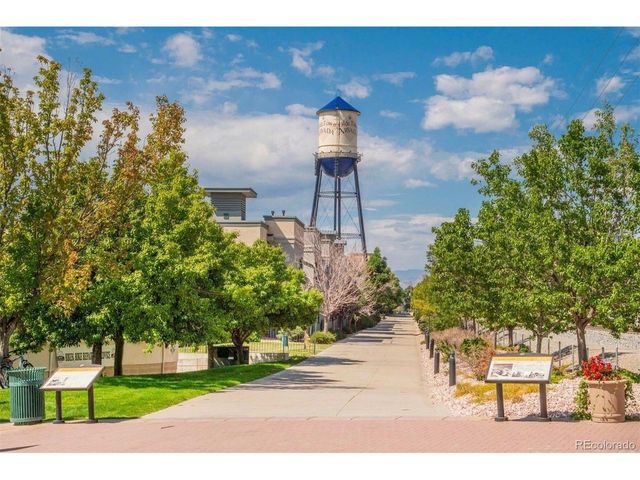 8408 W 52nd Ave, Arvada, CO 80002