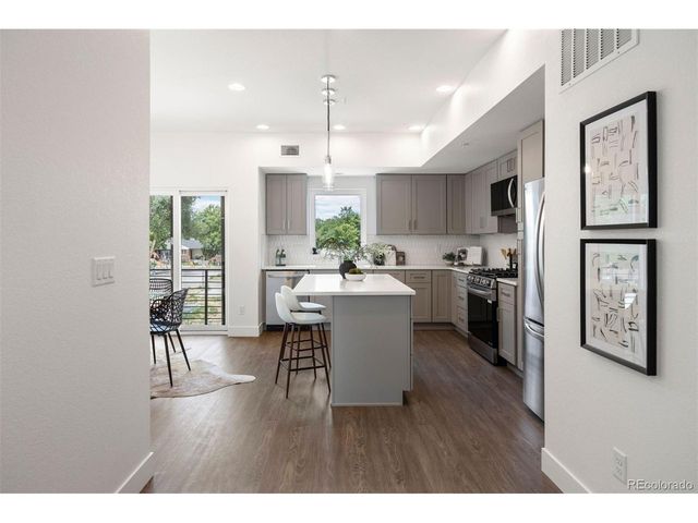 8408 W 52nd Ave, Arvada, CO 80002