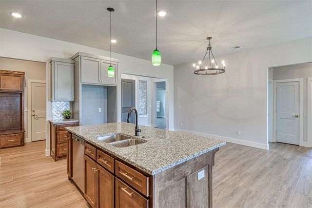 519 NE 23rd Avenue, Norman, OK 73071