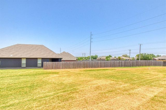 519 NE 23rd Avenue, Norman, OK 73071