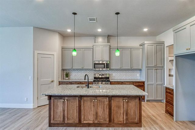 519 NE 23rd Avenue, Norman, OK 73071