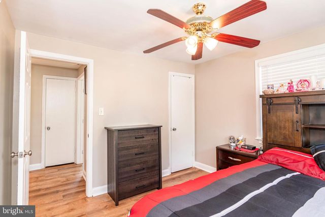 817 BERKSHIRE DR, Hyattsville, MD 20783