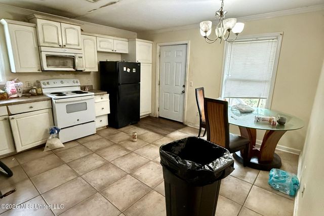 6269 W Itawamba Street, Bay Saint Louis, MS 39520