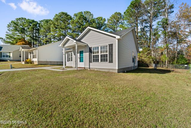 410 Somerset Cove, Jacksonville, NC 28546