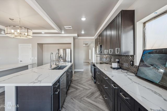 1712 E JOELLE Drive, Casa Grande, AZ 85122