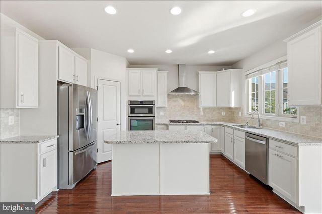 42567 DREAMWEAVER DR, Brambleton, VA 20148