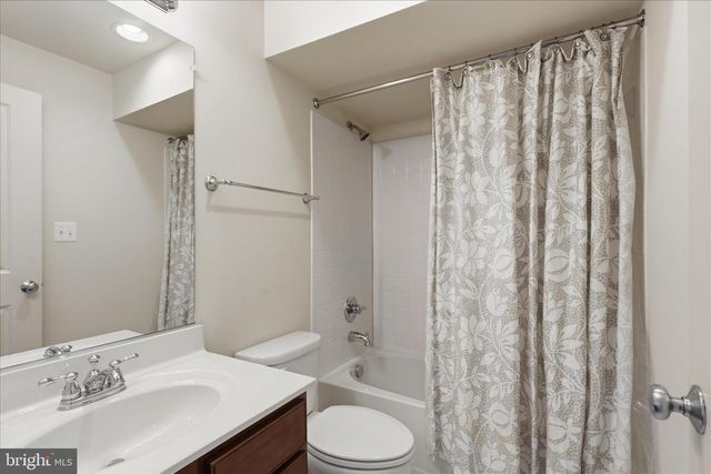 42567 DREAMWEAVER DR, Brambleton, VA 20148