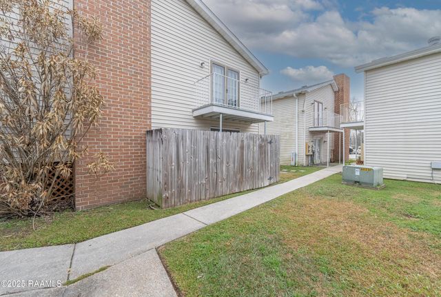 100 Teal Lane 54, Lafayette, LA 70507