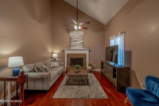 100 Teal Lane 54, Lafayette, LA 70507