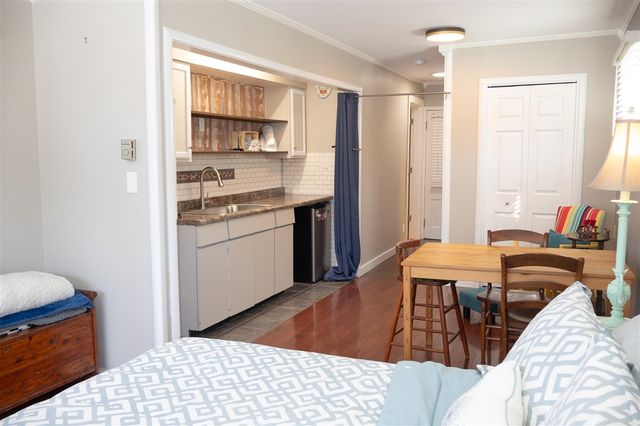 208 S Barker Street, New Buffalo, MI 49117