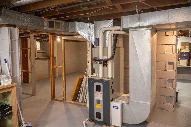 208 S Barker Street, New Buffalo, MI 49117