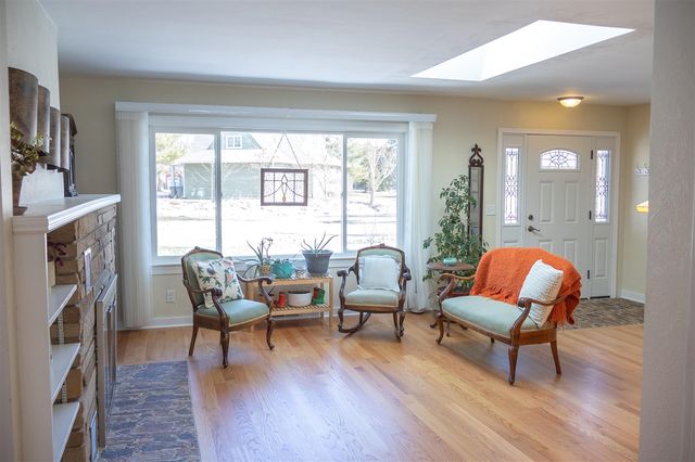 208 S Barker Street, New Buffalo, MI 49117