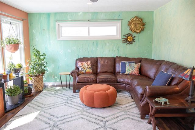 208 S Barker Street, New Buffalo, MI 49117