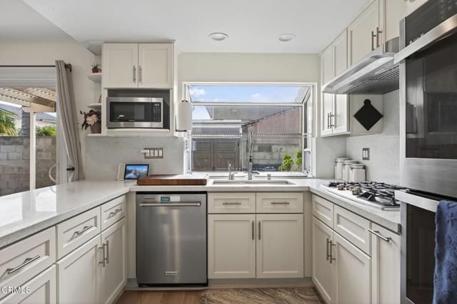 1636 Earl Avenue, Simi Valley, CA 93065