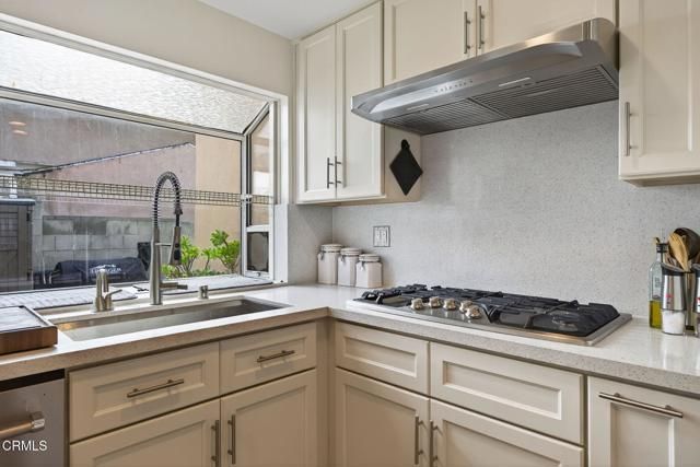 1636 Earl Avenue, Simi Valley, CA 93065