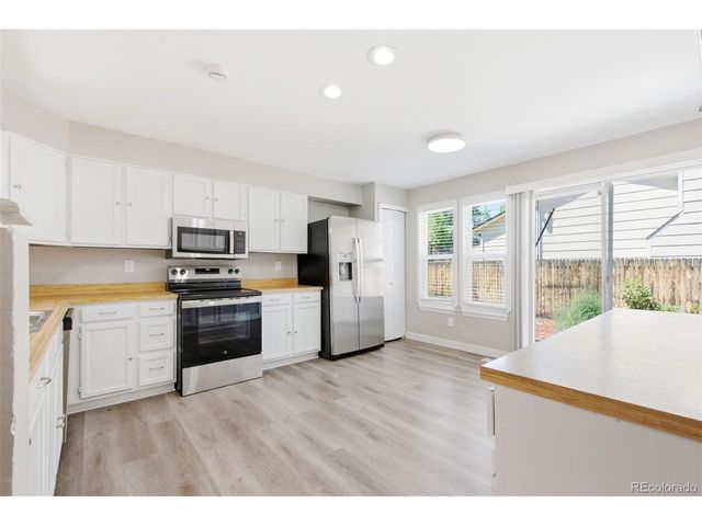 13722 W 64th Dr, Arvada, CO 80004