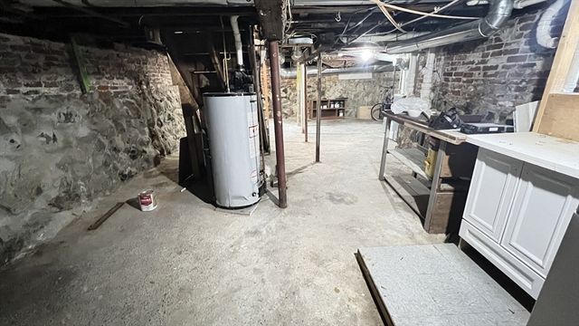 254 Broadway 254, Lynn, MA 01904