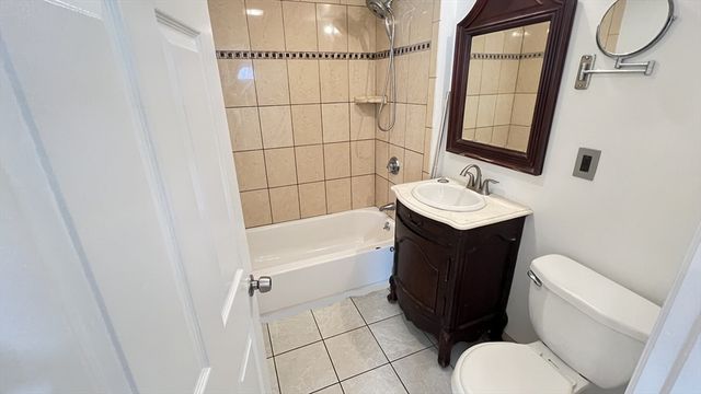 254 Broadway 254, Lynn, MA 01904