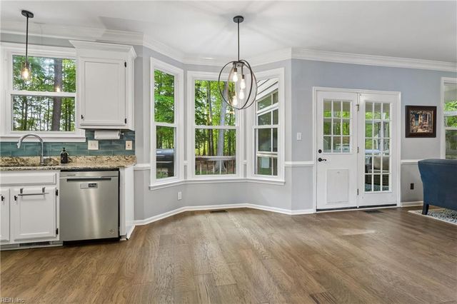 304 Autumn WAY, Yorktown, VA 23693