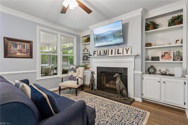 304 Autumn WAY, Yorktown, VA 23693