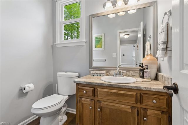 304 Autumn WAY, Yorktown, VA 23693