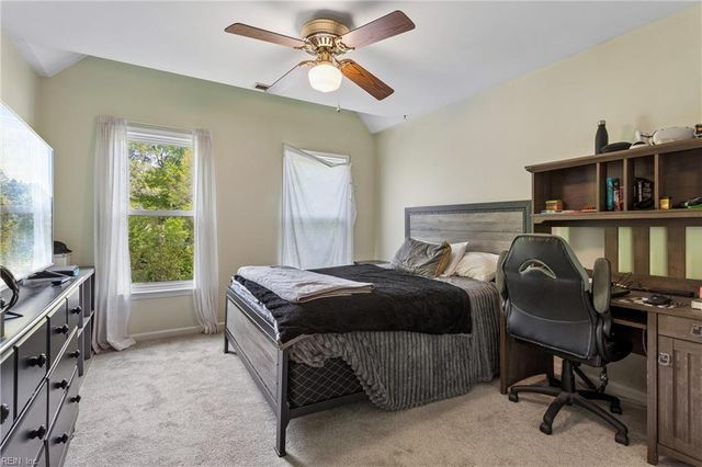 304 Autumn WAY, Yorktown, VA 23693