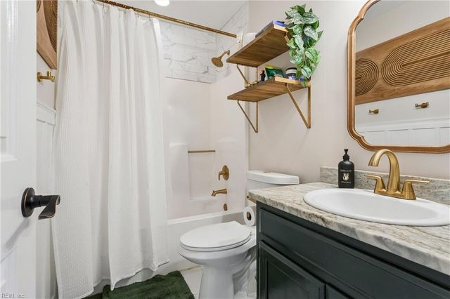 304 Autumn WAY, Yorktown, VA 23693