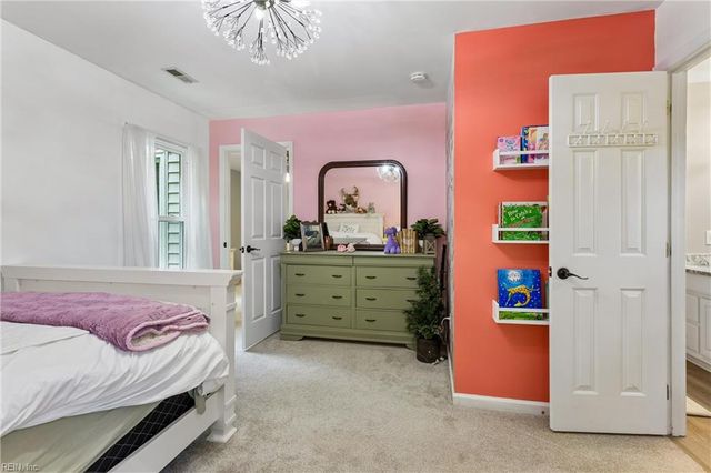 304 Autumn WAY, Yorktown, VA 23693